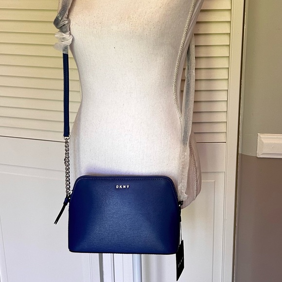NWT DKNY Bryant Dome Crossbody Blue Top Zip Retail $148 - Picture 1 of 15